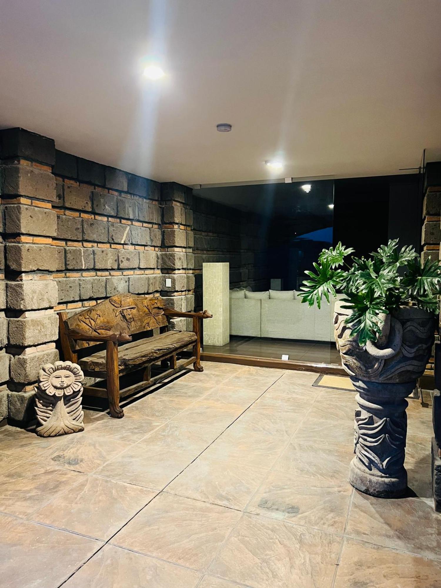 Qa Hotel San Luis Potosí Extérieur photo